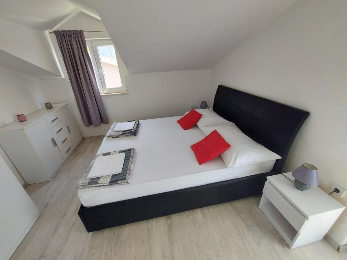 Apartments Durda Sibenik Exterior photo