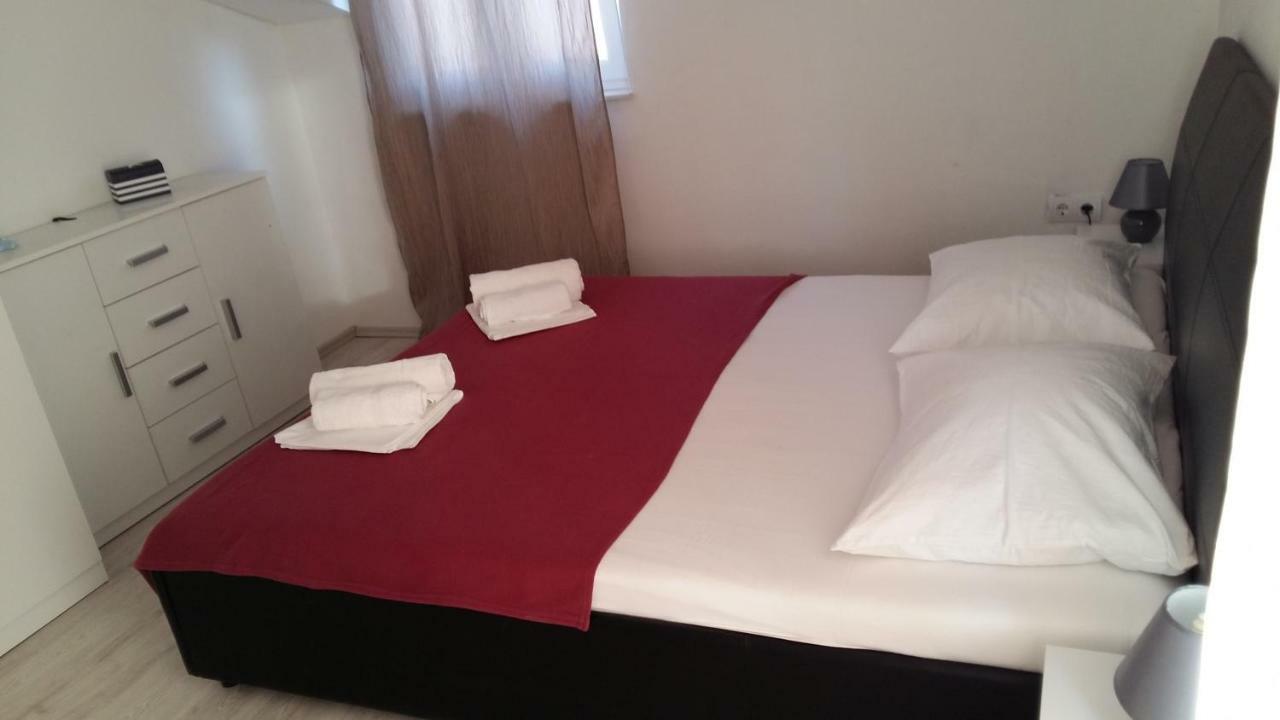Apartments Durda Sibenik Exterior photo